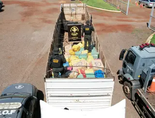 Ponta Porã : Dof apreende carreta carregada com oito toneladas de maconha 