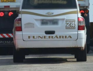 Com pagamento atrasado, funerárias ameaçam suspender serviço de recolhimento de corpos para a polícia em MS